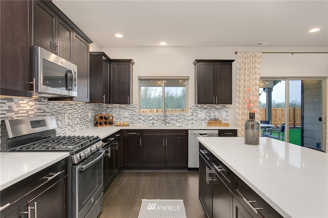 308 South Sergeant Street, Unit 123 Buckley, WA 98321 - Photo 6 of 25 Gallery Image 6
