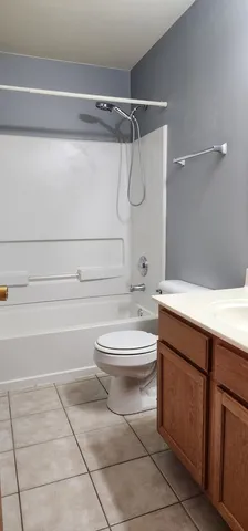 $2,300 | 5015 Elmira Court, Plainfield, IL 60586