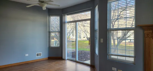 $2,300 | 5015 Elmira Court, Plainfield, IL 60586