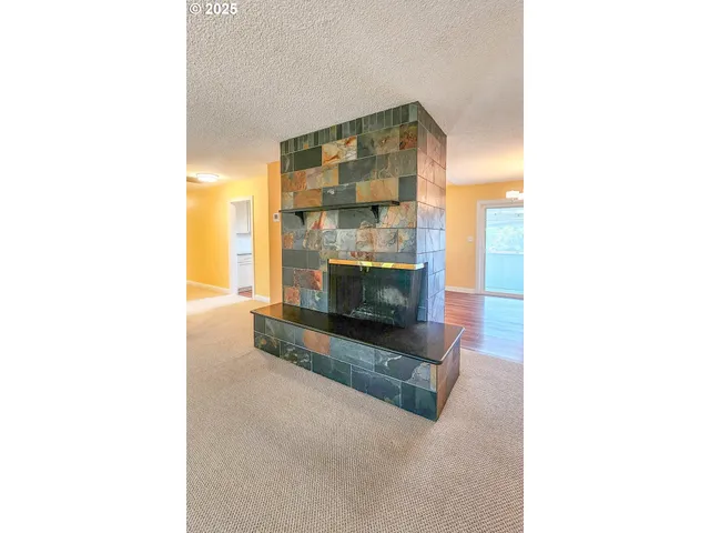 $419,900 | 1929 Northwest Lynwood Street, Roseburg, OR 97471