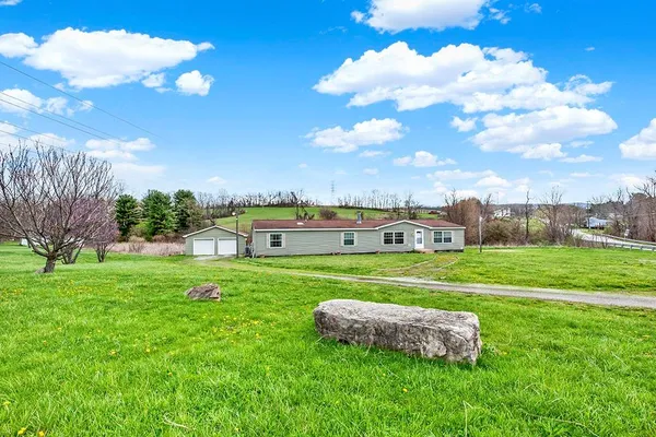 $249,000 | 2533 West Crawford Avenue, Connellsville, PA 15425