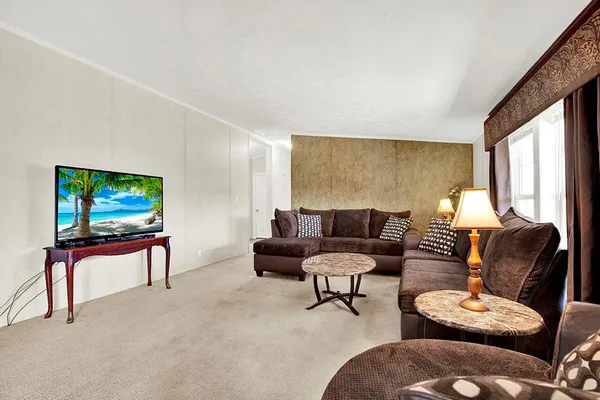 $249,000 | 2533 West Crawford Avenue, Connellsville, PA 15425