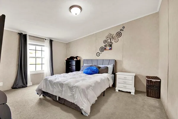 $249,000 | 2533 West Crawford Avenue, Connellsville, PA 15425