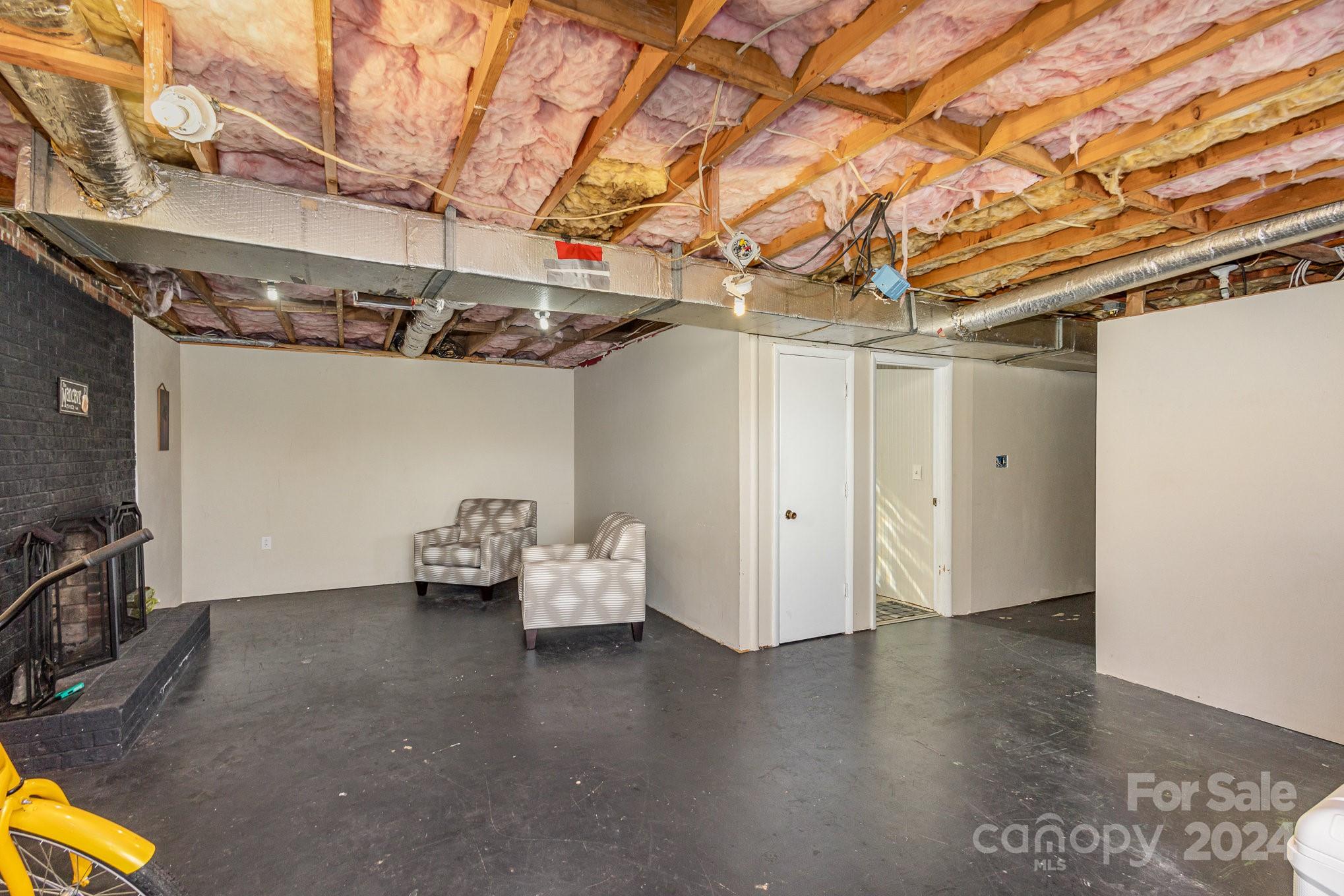 1606 Allen Lane Conover, NC 28613 - Photo 21 of 27 Gallery Image 21