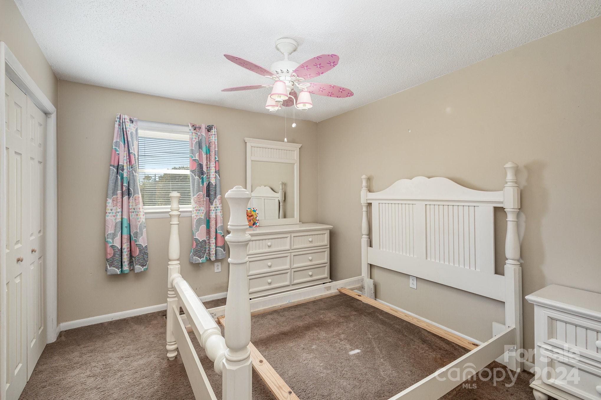 1606 Allen Lane Conover, NC 28613 - Photo 5 of 27 Gallery Image 5