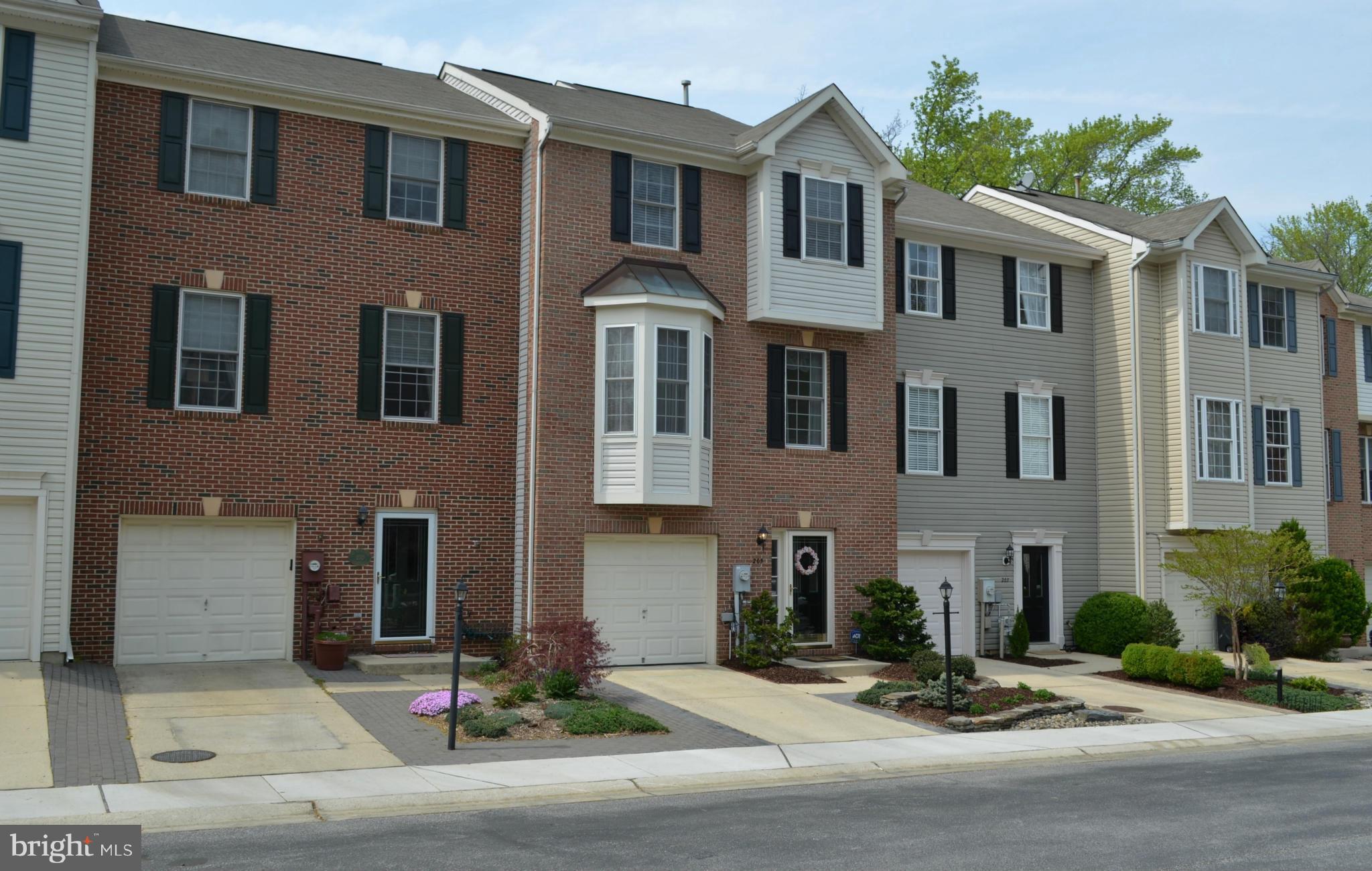 205 Tilden Way Edgewater, MD 21037 - Photo 1 of 28 Exterior (Front)