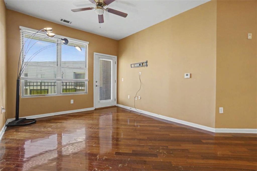 870 Mayson Turner Road Northwest, Unit 1311 Atlanta, GA 30314 - Photo 12 of 29