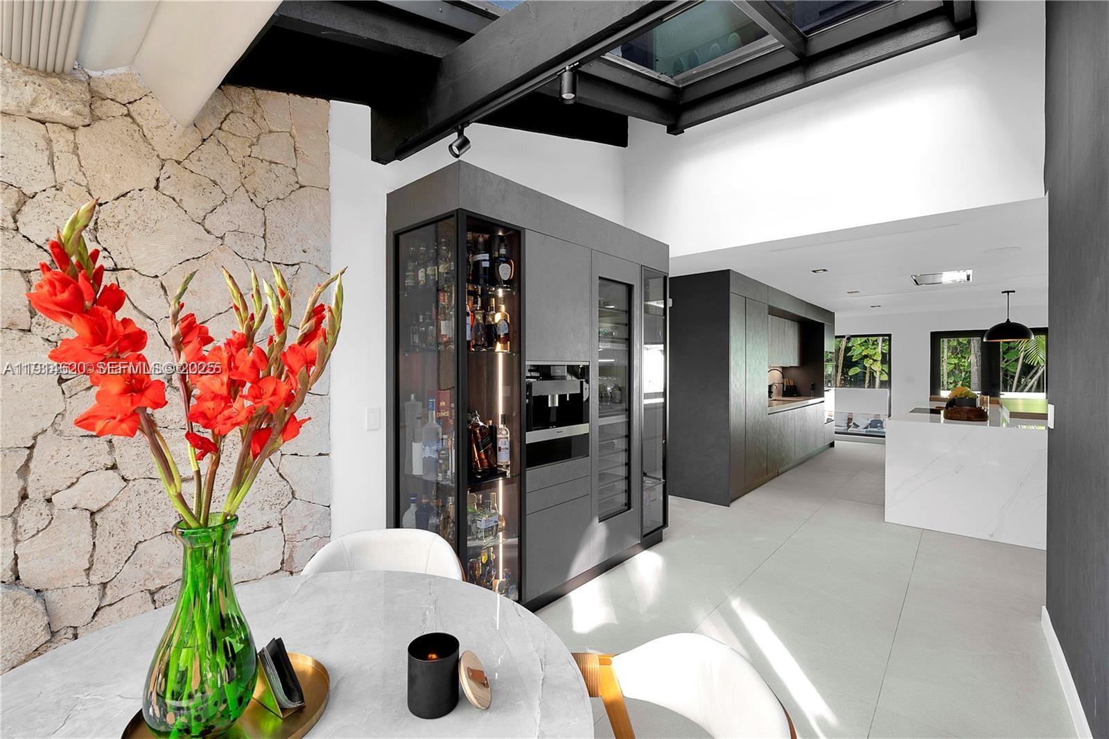 3760 Douglas Road Miami, FL 33133 - Photo 25 of 70