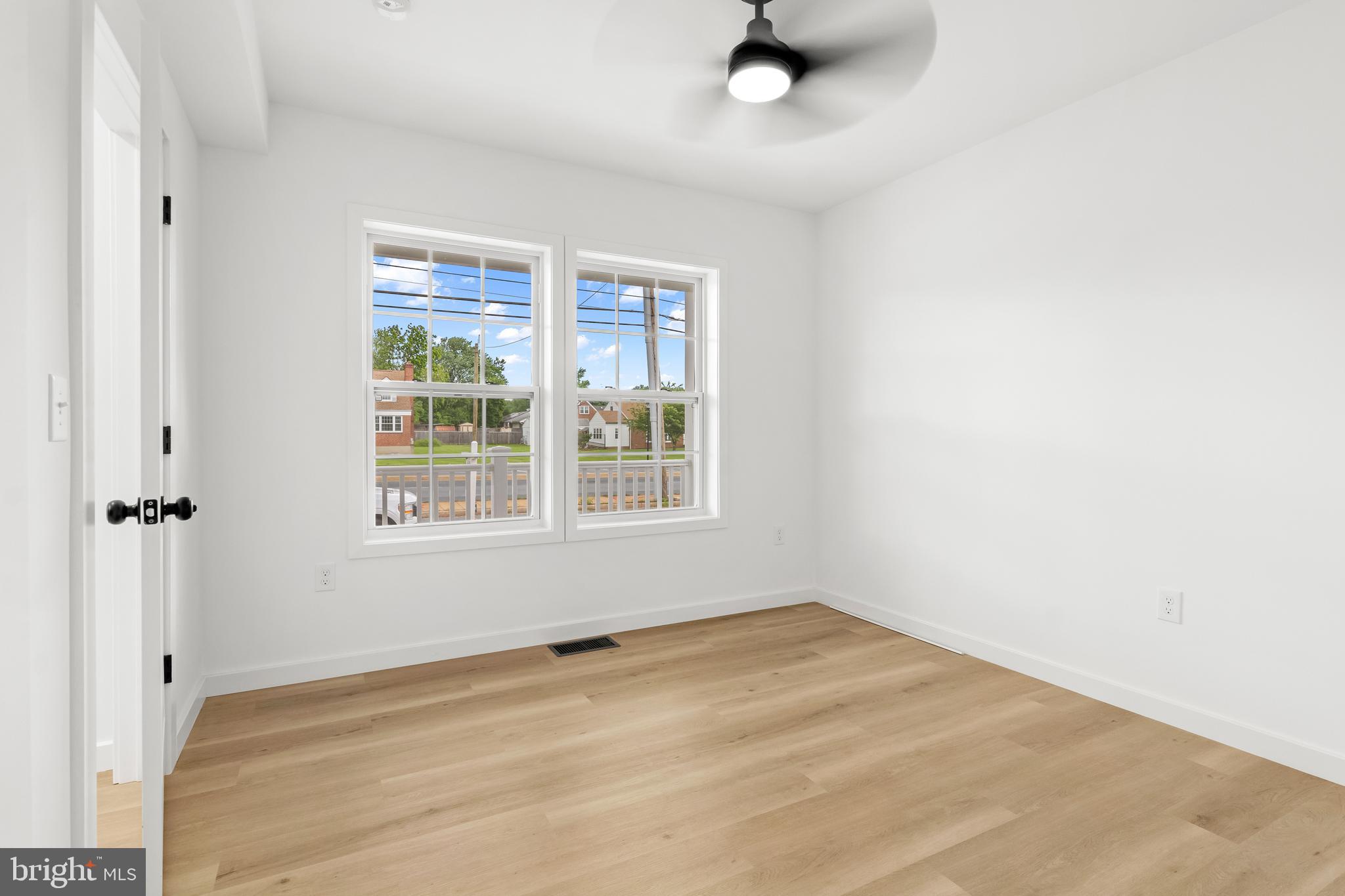 7817 Liberty Road Windsor Mill, MD 21244 - Photo 24 of 50 an empty room with a window