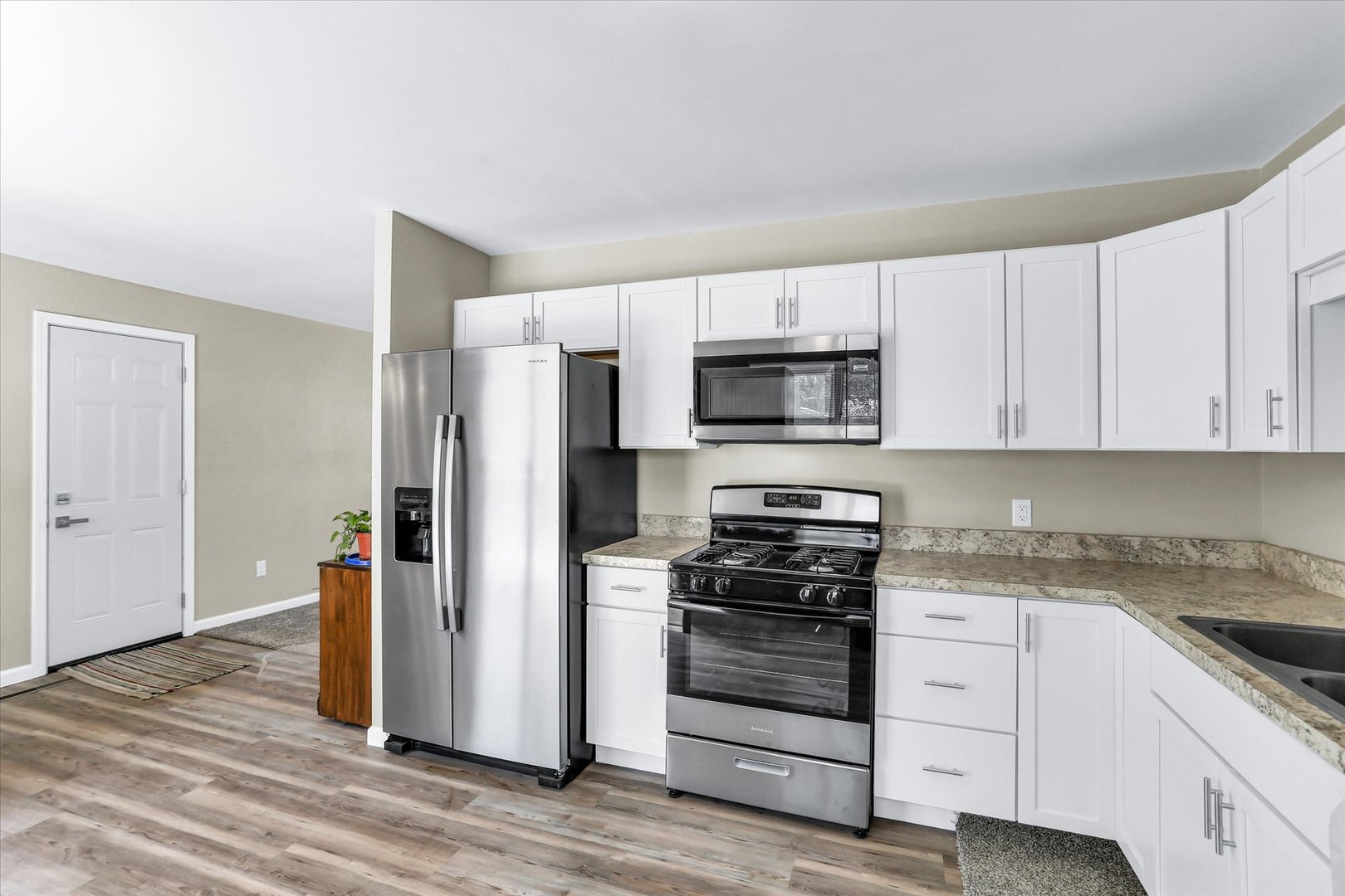 1506 Centennial Drive Champaign, IL 61821 - Photo 12 of 44