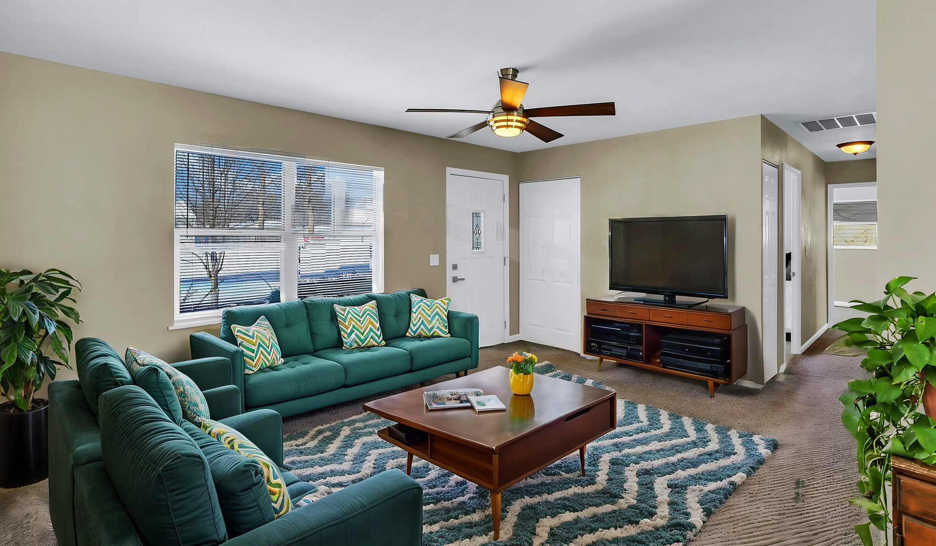 1506 Centennial Drive Champaign, IL 61821 - Photo 9 of 44