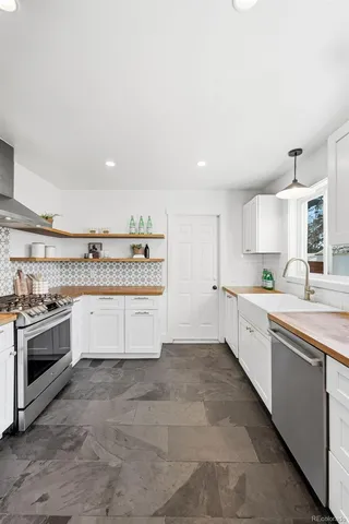 $709,000 | 6645 South Race Circle East, Centennial, CO 80121