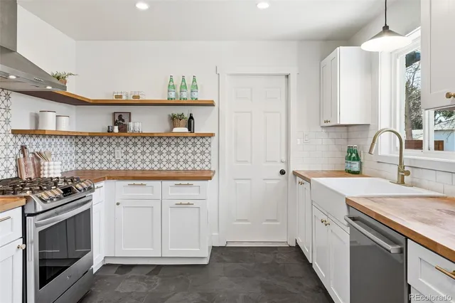 $709,000 | 6645 South Race Circle East, Centennial, CO 80121