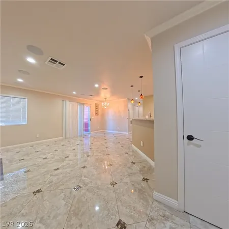 $1,695 | 8600 West Charleston Boulevard, Unit 1061, Las Vegas, NV 89117