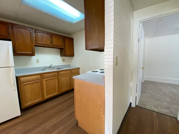 $1,809 | 3861 Brown Avenue, Unit 28, Manchester, NH 03103