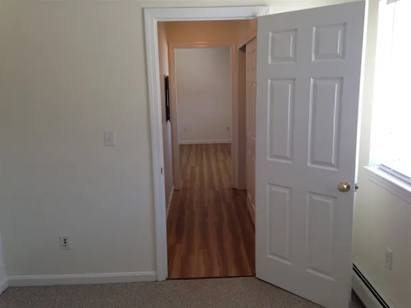 $1,809 | 3861 Brown Avenue, Unit 28, Manchester, NH 03103