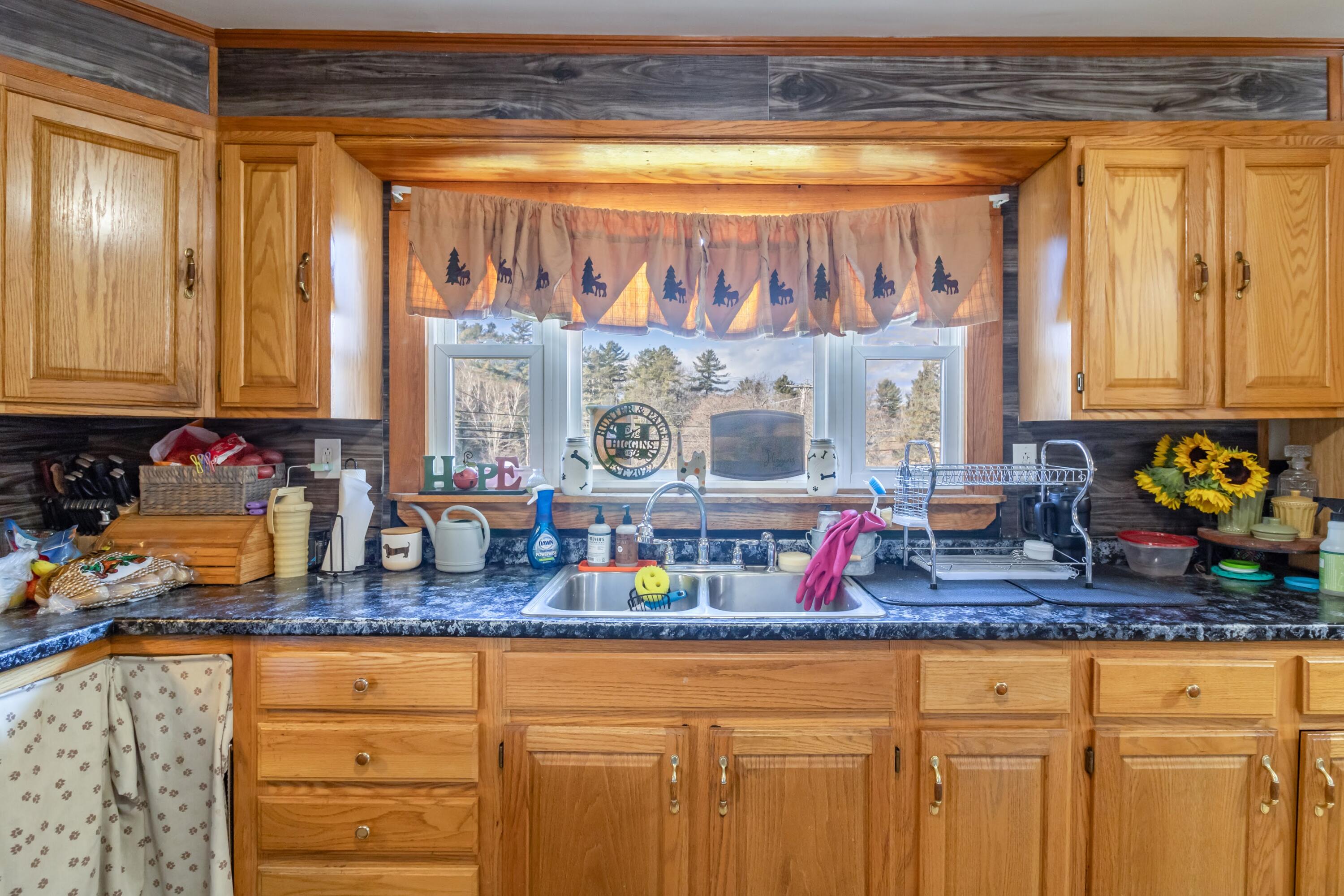 1114 River Road Orrington, ME 04474 - Photo 17 of 37 1114 River Road Interiors-4