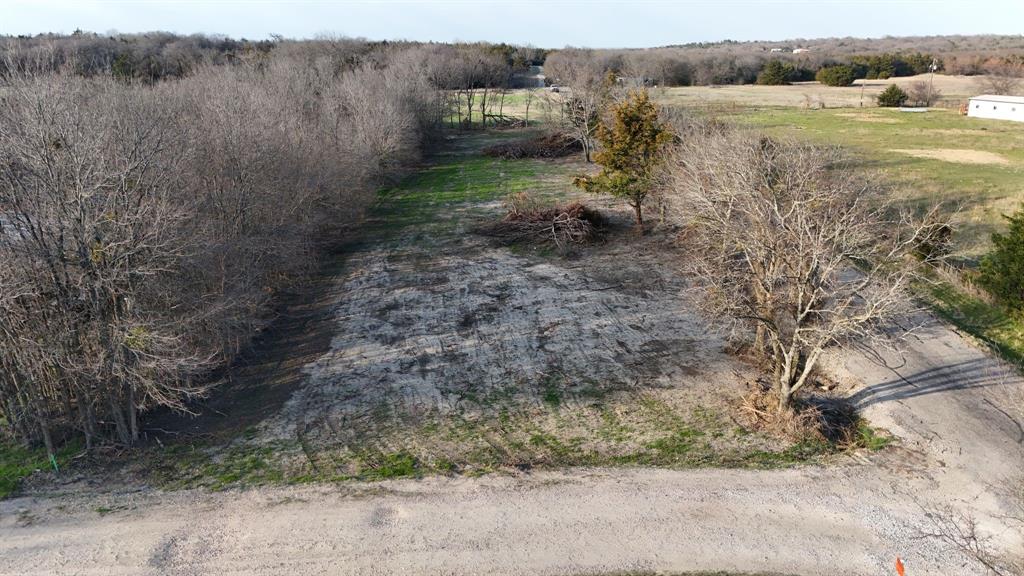 16 Ranch Rd Circle Farmersville, TX 75442 - Photo 14 of 16 a view of a yard with wooden fence