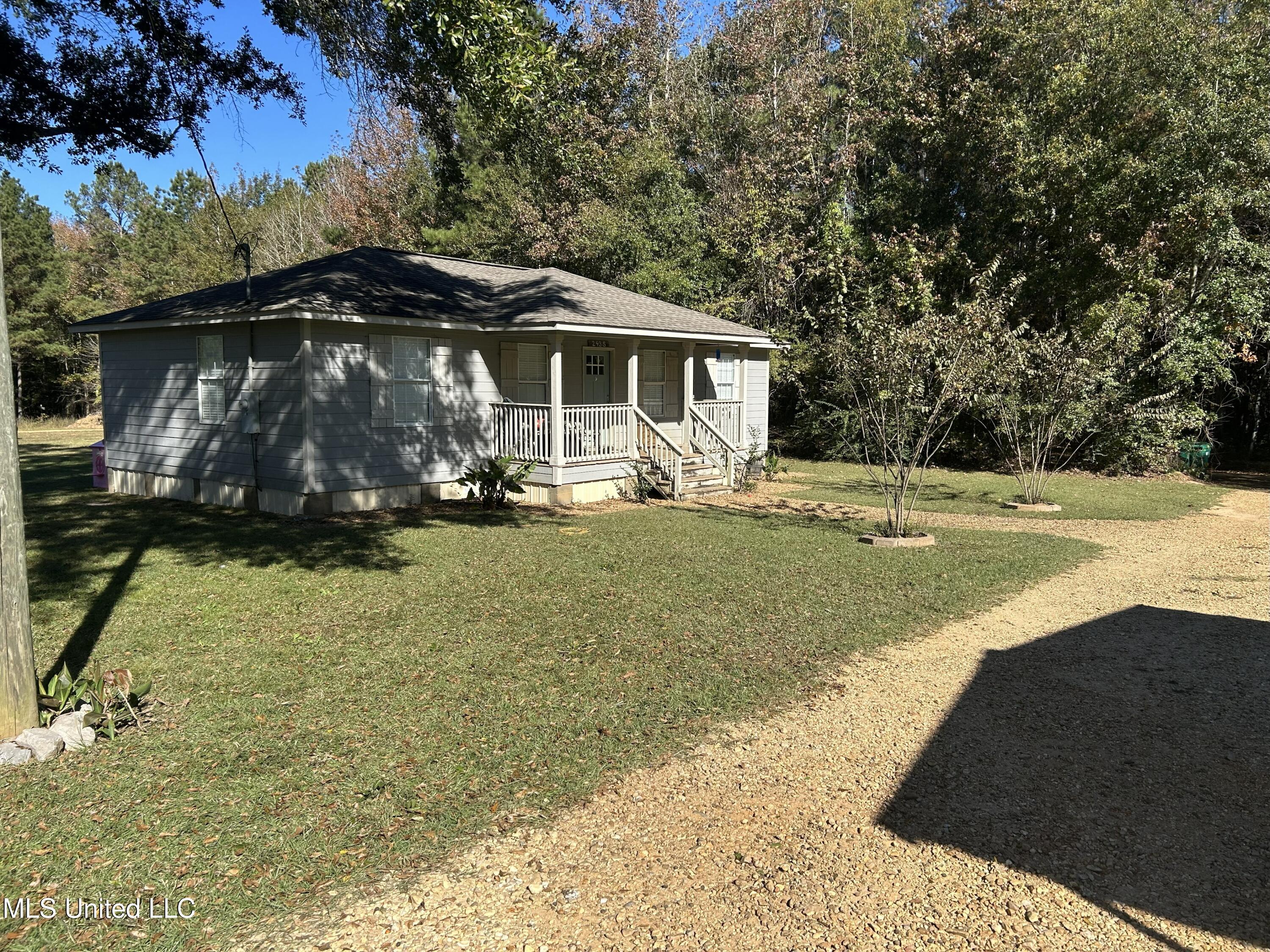 2435 Tiger Trail Southwest Brookhaven, MS 39601 - Photo 15 of 26 IMG_5450