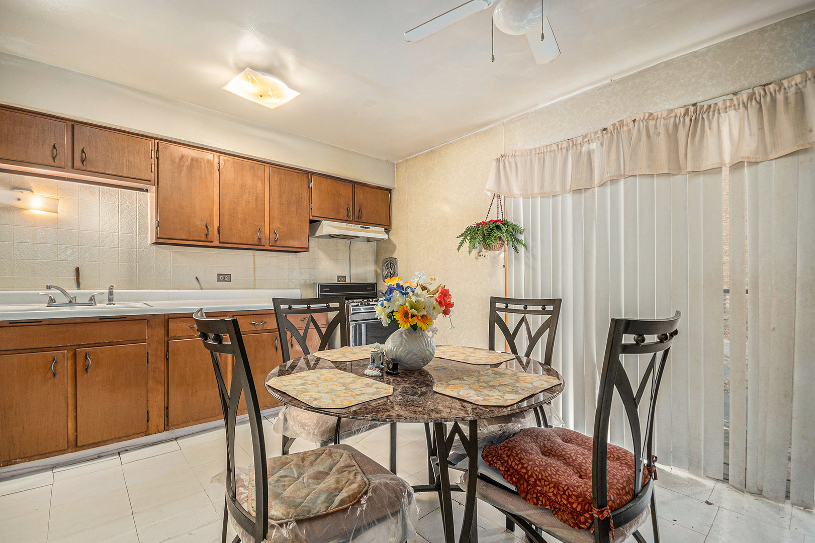 936 East 84th Place, Unit A Chicago, IL 60619 - Photo 5 of 15