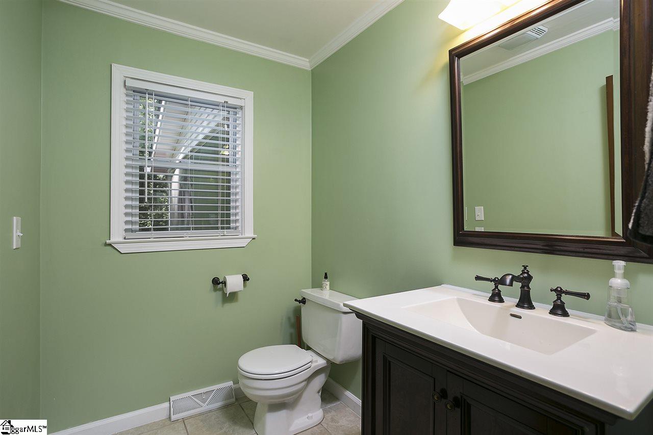 906 Standing Springs Road Greenville, SC 29605 - Photo 10 of 26 Gallery Image 10