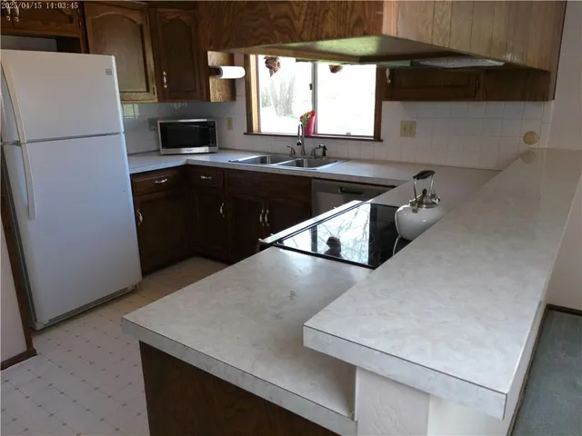 $249,900 | 11618 Manchester Avenue, Kansas City, MO 64134