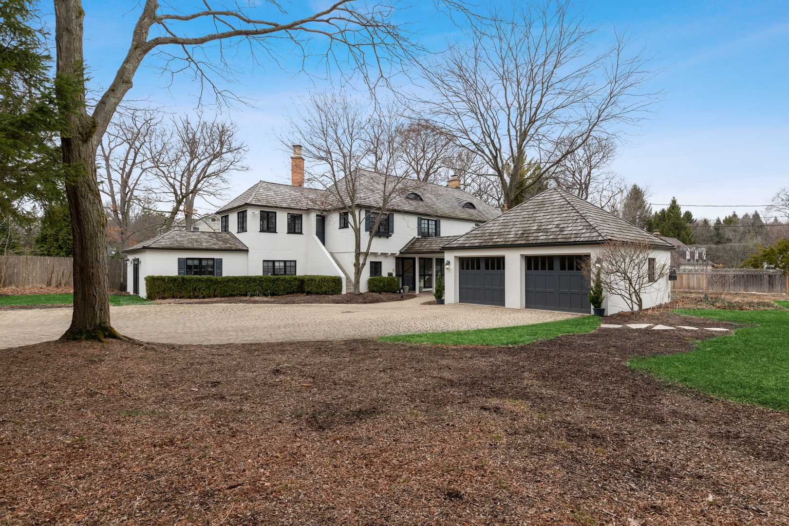 751 North Sheridan Road Lake Forest, IL 60045 - Photo 1 of 36