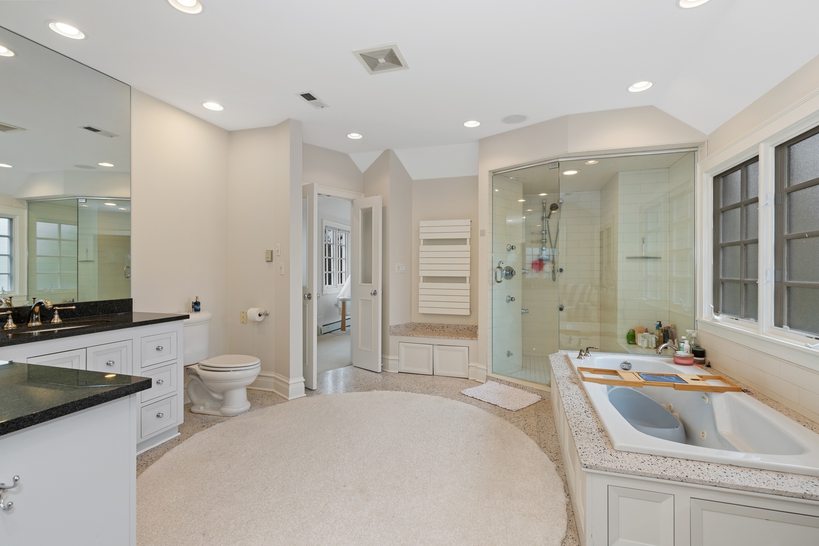 751 North Sheridan Road Lake Forest, IL 60045 - Photo 22 of 36