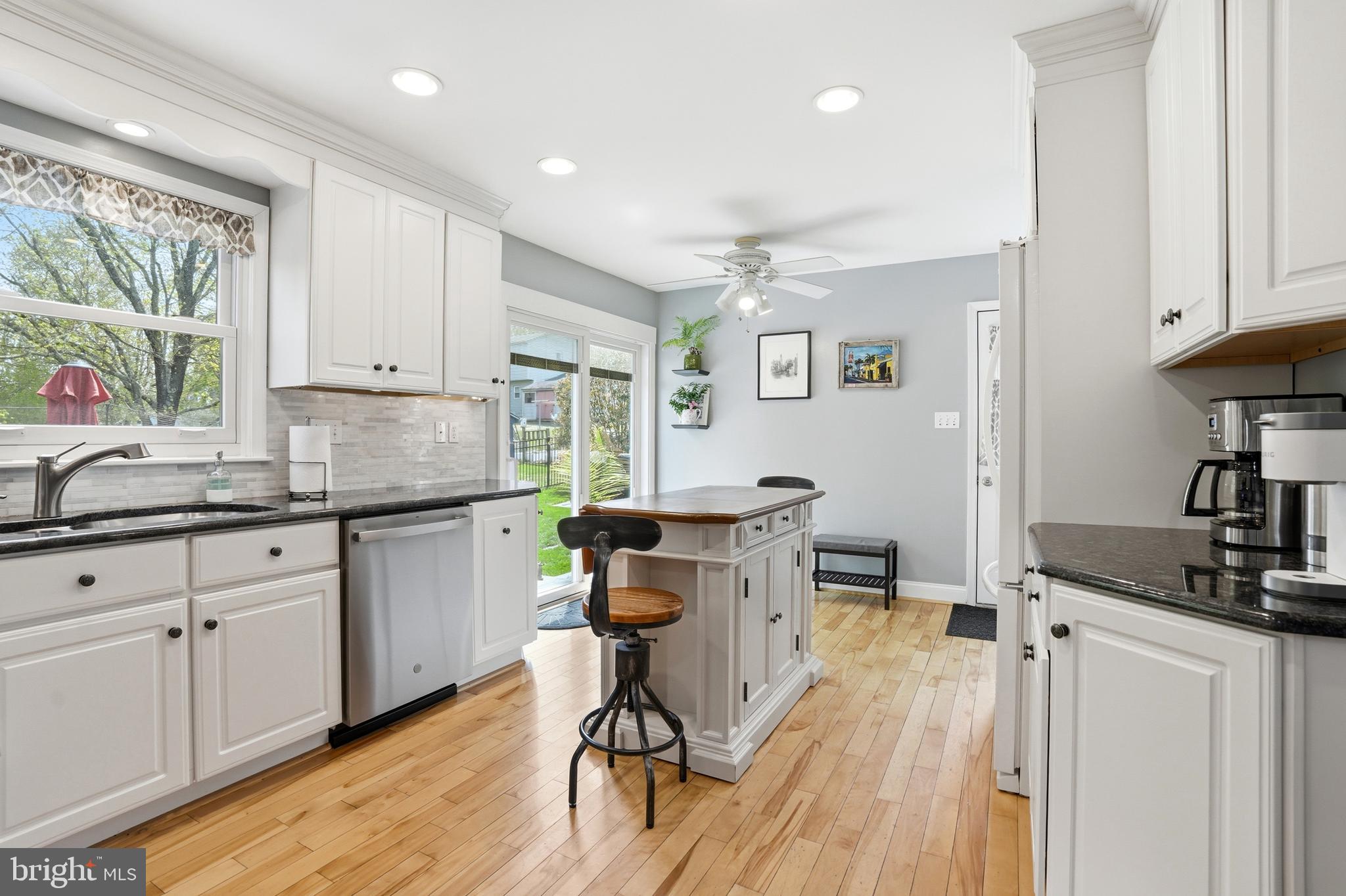 312 Sturgis Road Harleysville, PA 19438 - Photo 9 of 62 Granite Countertops