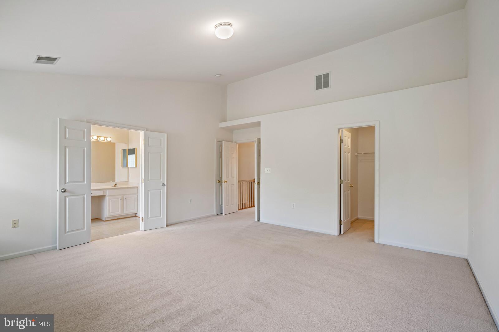 21508 Tamarack Ridge Square Sterling, VA 20164 - Photo 19 of 45 Primary Bedroom