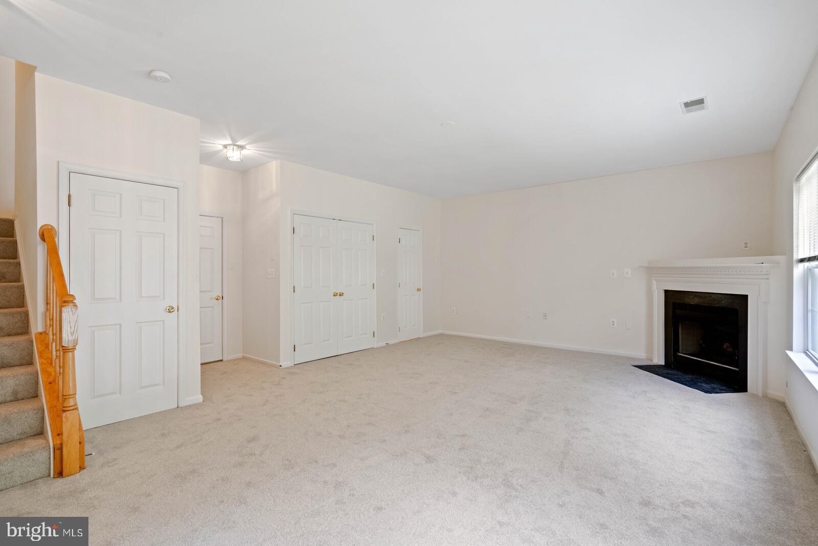 21508 Tamarack Ridge Square Sterling, VA 20164 - Photo 26 of 45 Recreation room