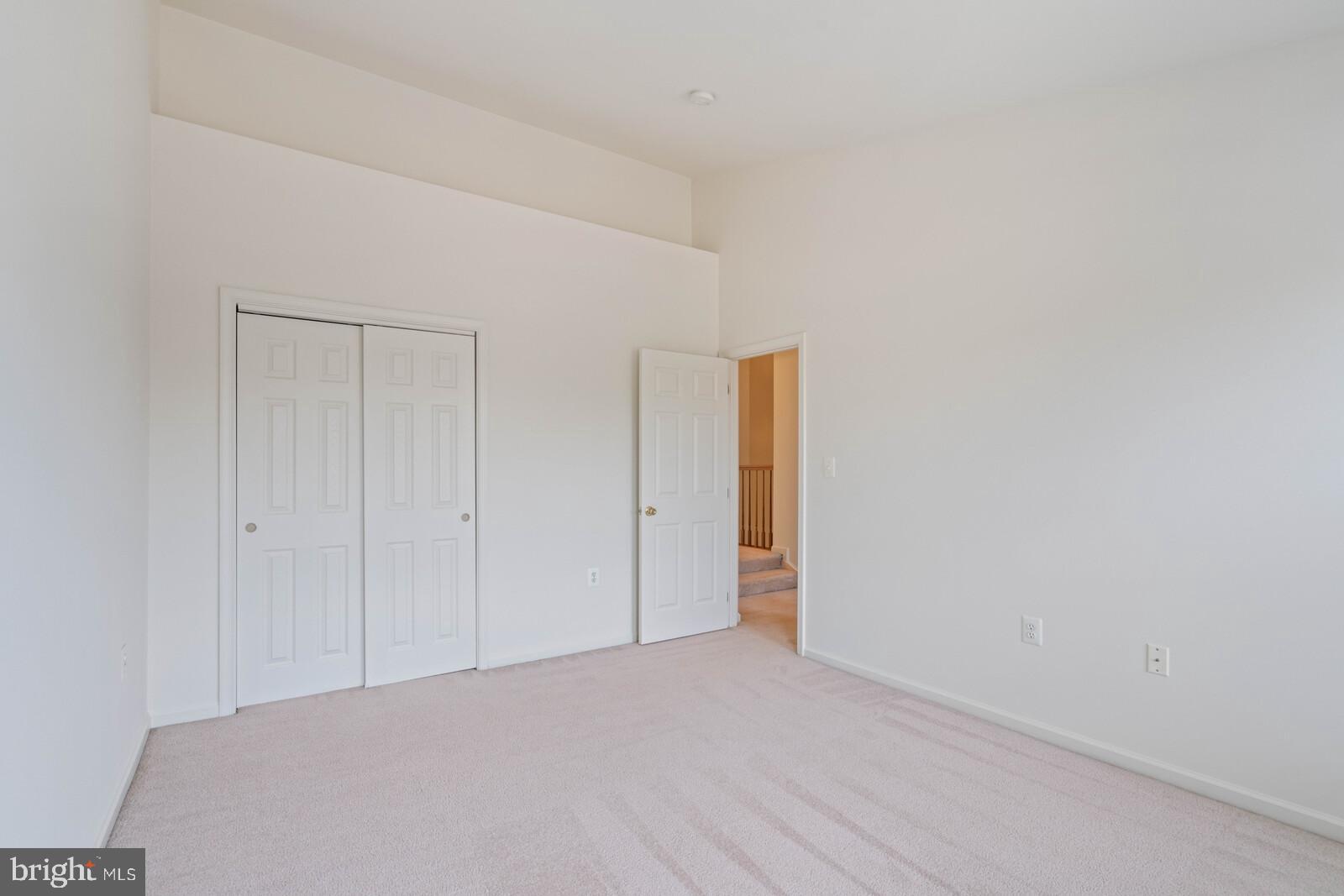 21508 Tamarack Ridge Square Sterling, VA 20164 - Photo 27 of 45 Gallery Image 27
