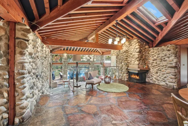 $639,000 | 436 Thomas Road, Wales, WI 53183