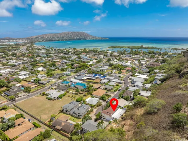$1,598,000 | 298 Moomuku Place, Honolulu, HI 96821