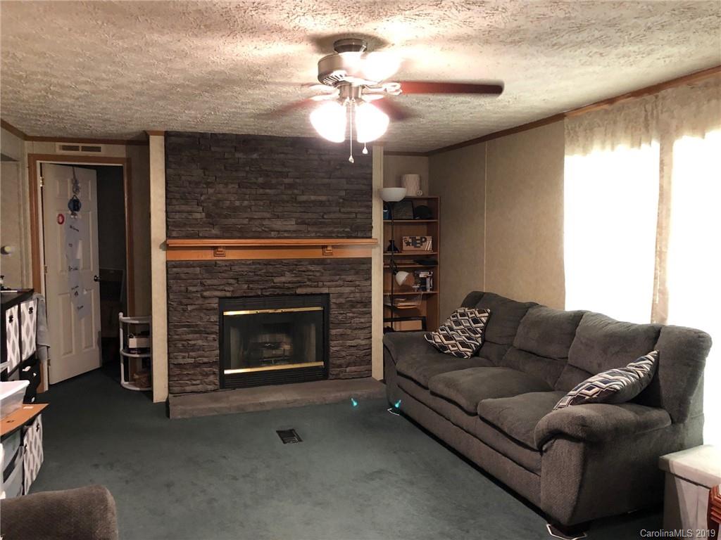 115 Crown Ridge Drive Marion, NC 28752 - Photo 2 of 4 Gallery Image 2