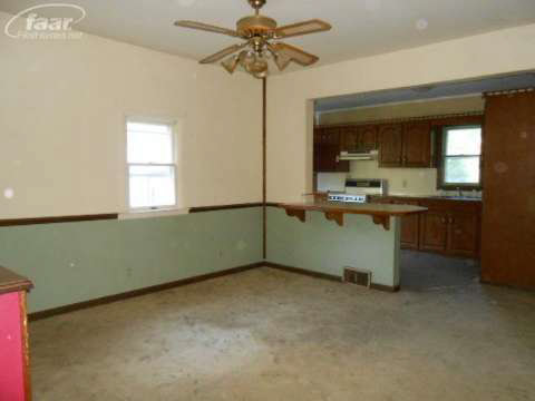 8484 East Carpenter Road Davison, MI 48423 - Photo 5 of 20 20360611-4.JPG