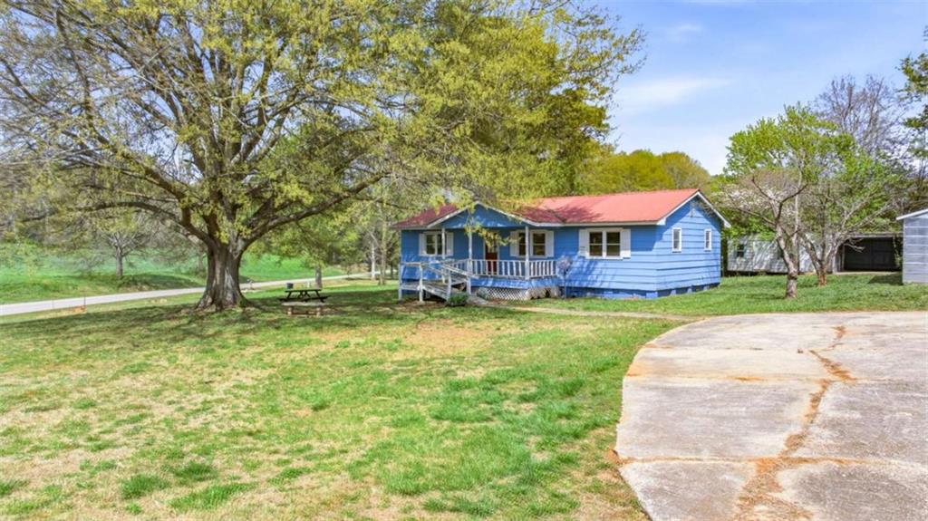 667 West O Smith Road Jefferson, GA 30549 - Photo 2 of 22