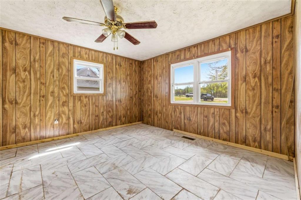 667 West O Smith Road Jefferson, GA 30549 - Photo 7 of 22