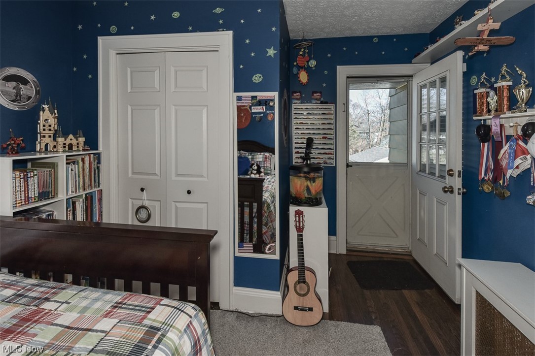 2607 Kingston Road Cleveland, OH 44118 - Photo 25 of 35