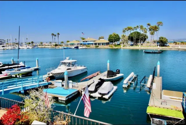 $1,799,000 | 10 Antigua Court, Coronado, CA 92118