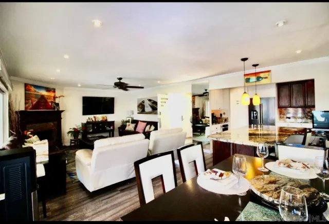 $1,799,000 | 10 Antigua Court, Coronado, CA 92118