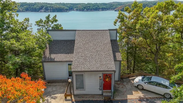 $654,900 | 61 Topsail Place, Osage Beach, MO 65065