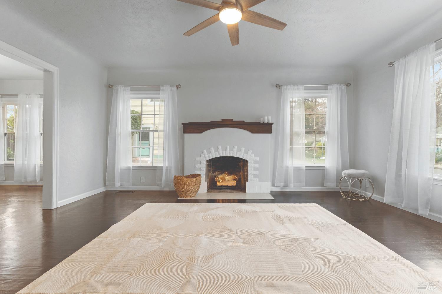 728 Charles Street Santa Rosa, CA 95404 - Photo 6 of 30