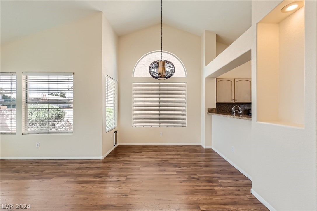 67 Reflections Road Henderson, NV 89074 - Photo 7 of 28 Gallery Image 7