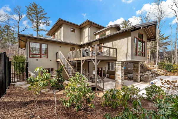 $1,635,000 | 27 Hawberry Court, Asheville, NC 28805