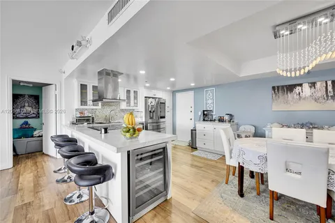 $349,000 | 11113 Biscayne Boulevard, Unit 255, Miami, FL 33181