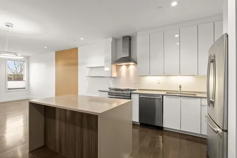 $869,000 | 2 West Sixth Street, Unit 108, Boston, MA 02127