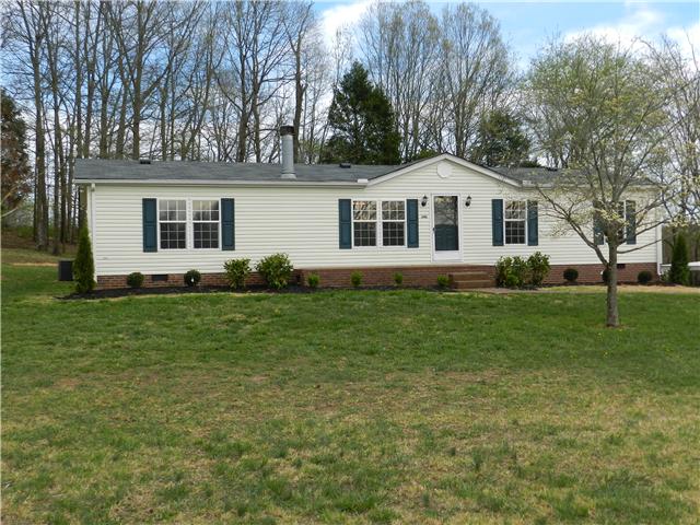 346 Parker Road Portland, TN 37148 - Photo 2 of 10 Gallery Image 2