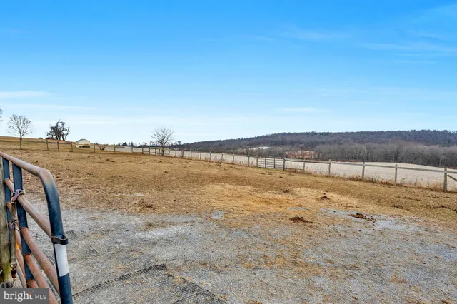 $899,000 | 1720 East Deep Run Road, Manchester, MD 21102