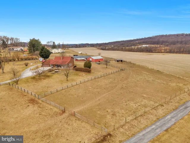 $899,000 | 1720 East Deep Run Road, Manchester, MD 21102